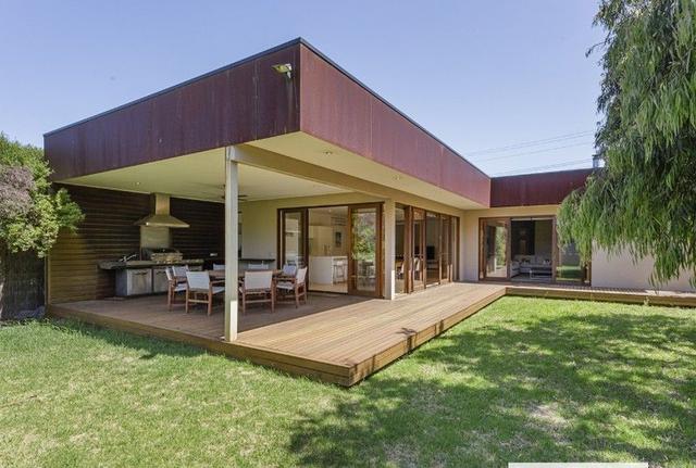70 MacFarlan Avenue, VIC 3942