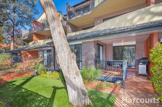 Garden & Entertaining Area