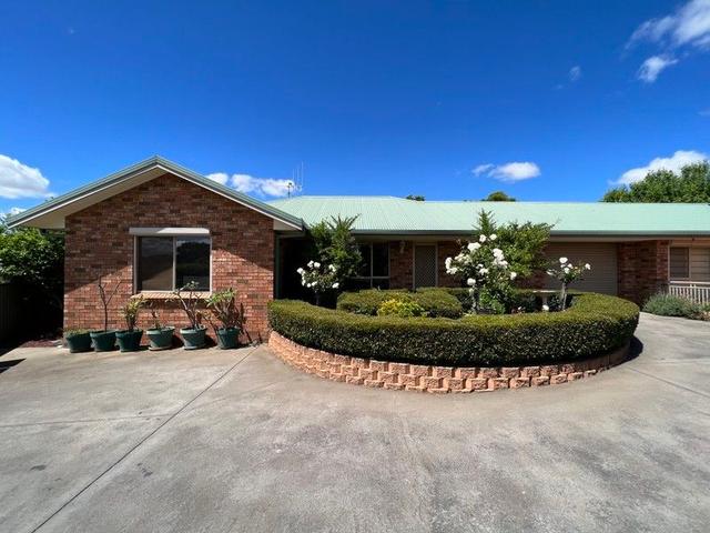 2/8 Cobden Place, NSW 2870