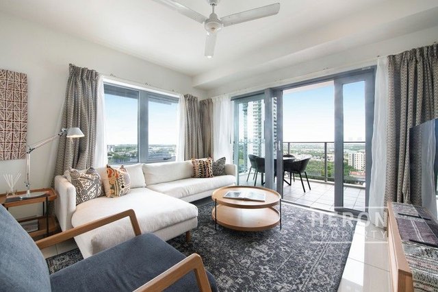 1109/31 Woods Street, NT 0800