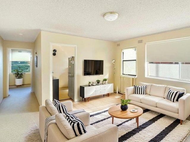 12/1 Western Crescent, NSW 2111