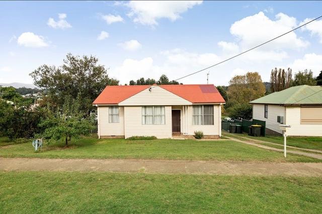 25 Creek Street, NSW 2630