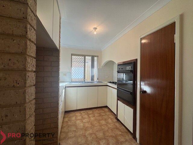 2/40 Collier Avenue, WA 6021