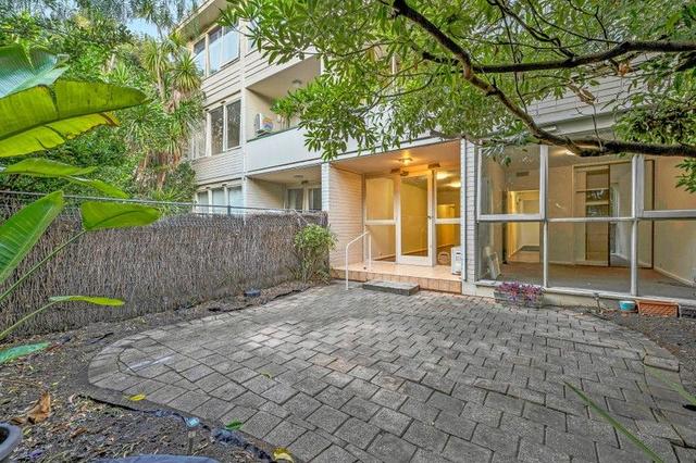 13/384 Toorak Road, VIC 3141