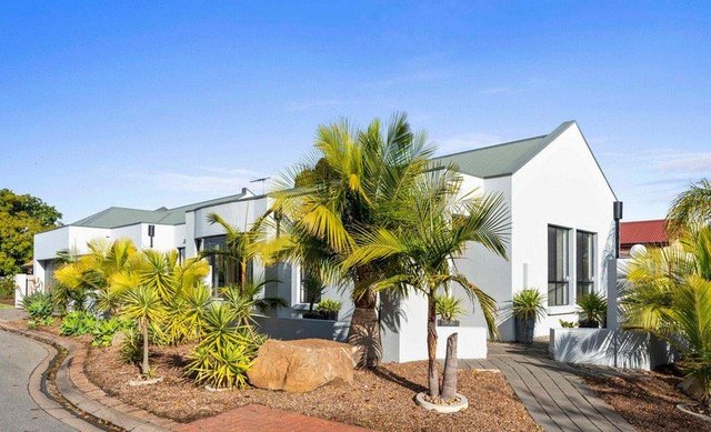 35 Burley Griffin Boulevard, SA 5007