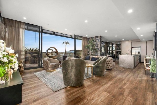 507/1050 Mt Alexander Road, VIC 3040