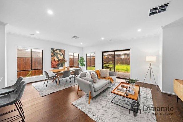 14 Hayloft Way, VIC 3977