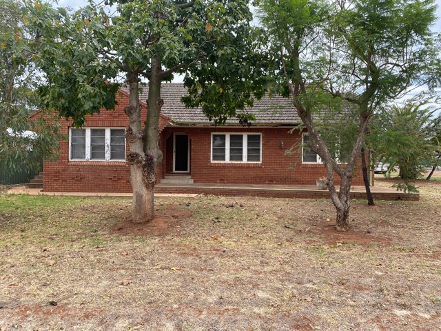 39 Boori Street, NSW 2869