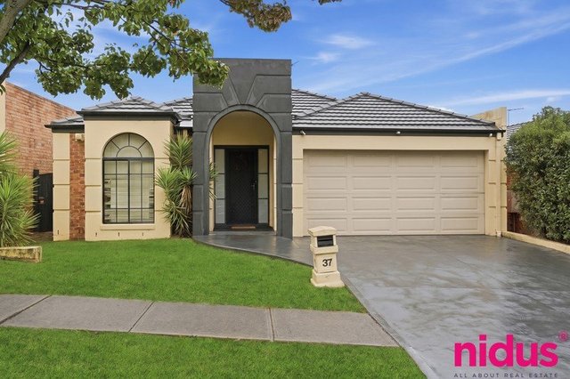 37 Parkwood Street, NSW 2761