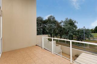 Balcony (2013-03-22)