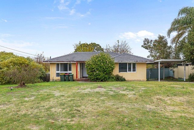 38 Colne Way, WA 6064