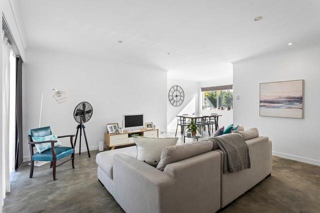 2/1 Adelaide Street, QLD 4011