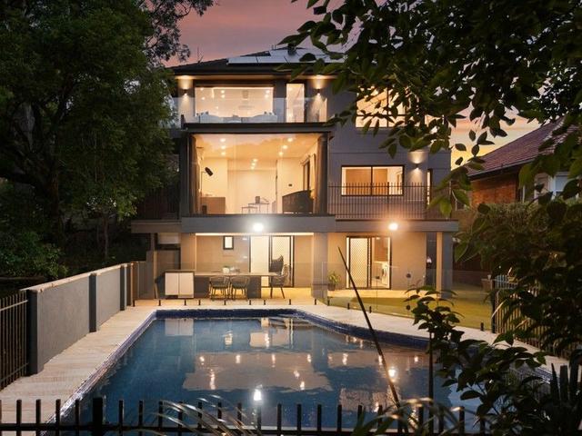 15 Pleasant Way, NSW 2221