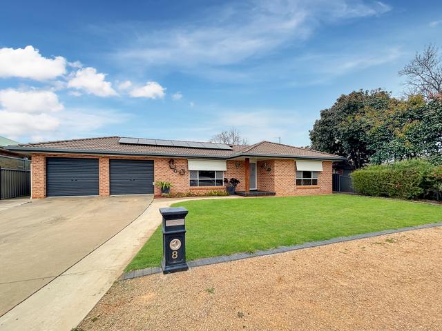 8 Edinburgh Avenue, NSW 2830