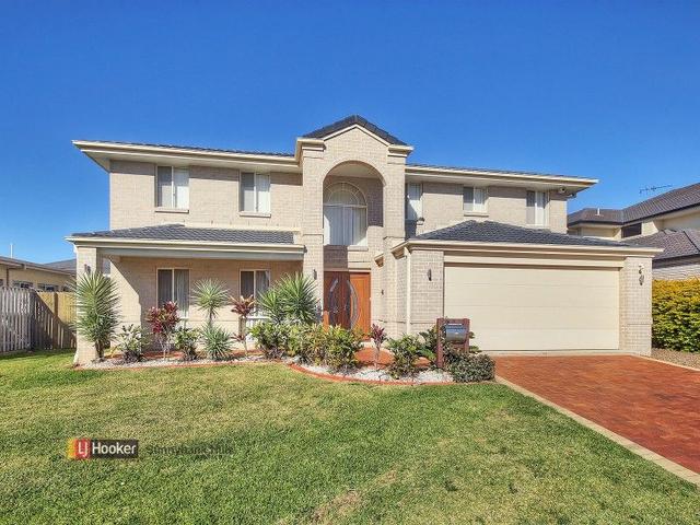 8 Rolfe Circuit, QLD 4119