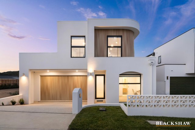 112 Ada Norris Avenue, ACT 2611