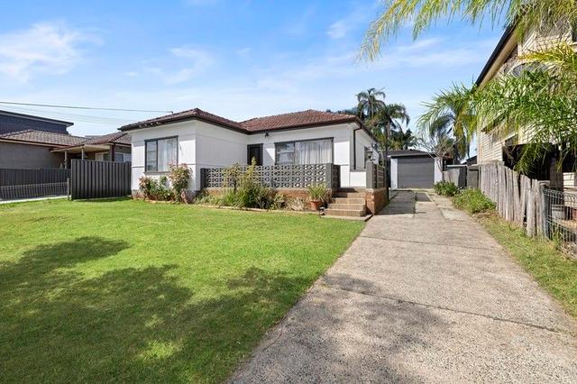 52 Fitzpatrick Crescent, NSW 2170