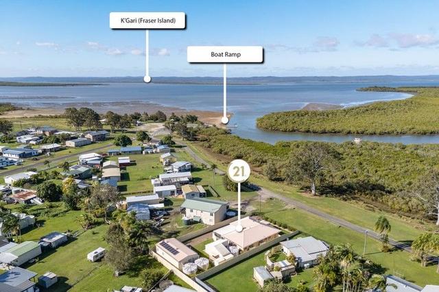 8 Esplanade, QLD 4650