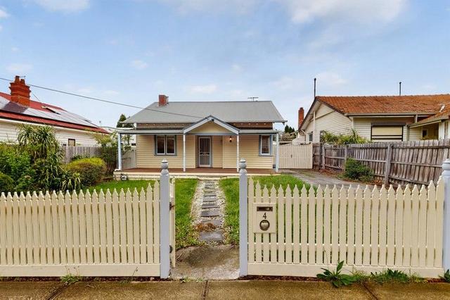 4 Hutchinson Street, VIC 3058