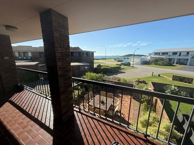 6/16 Arcadia Drive, WA 6169