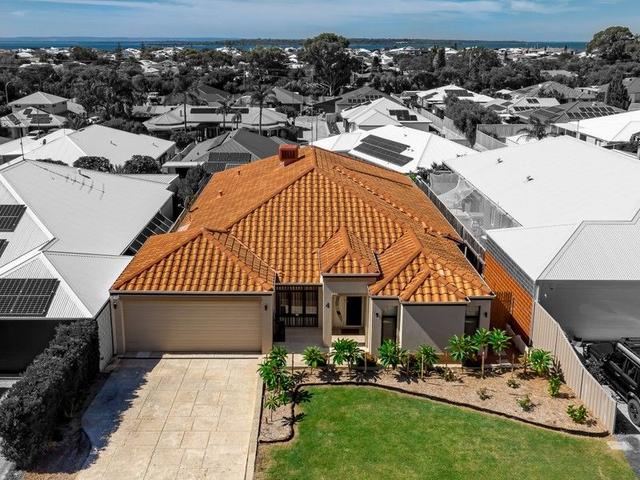 4/4 Maywood Way, WA 6210