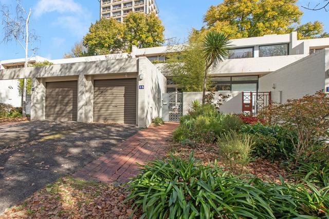 16 Gosse Street, ACT 2604