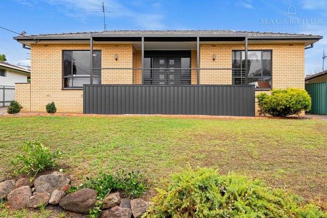 14 Banks Avenue, NSW 2650