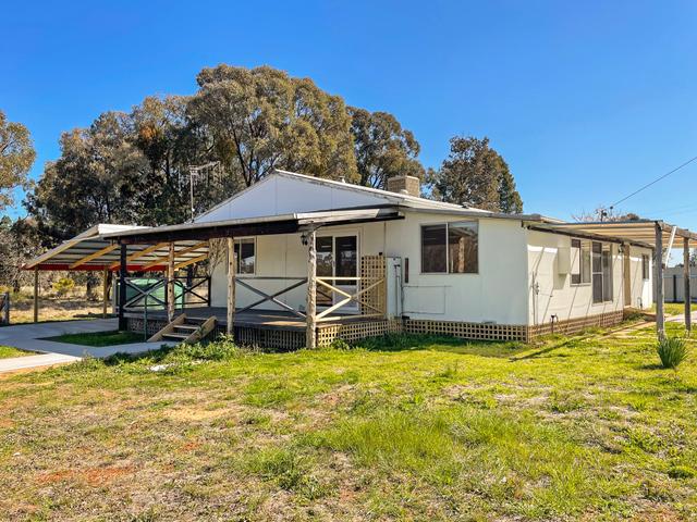 48R Godwins Road, NSW 2830