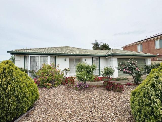 11 Elliott Court, VIC 3023