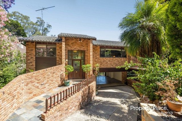 842 Henry Lawson  Drive, NSW 2213
