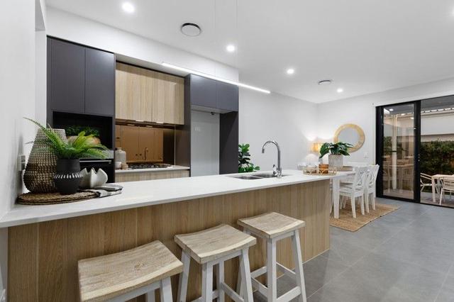 68/1 Lake Serenity Boulevard, QLD 4212