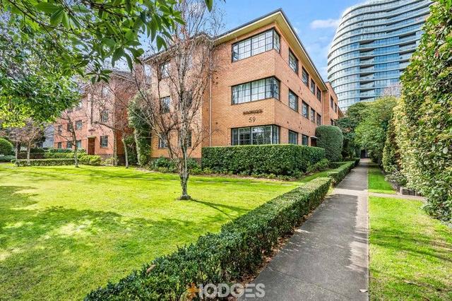 10/59 Queens Road, VIC 3000