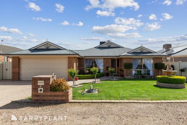 4 Eric Court, VIC 3764