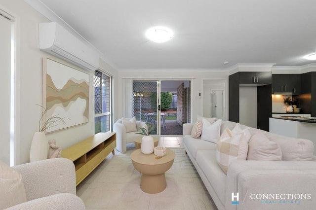 1/10 Coach Road West, QLD 4506
