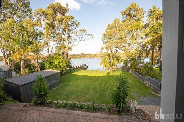 76 River Lane, SA 5238