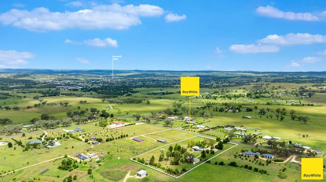 300 Fernhill Road, NSW 2360