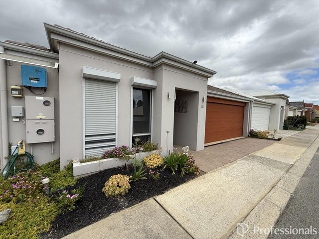 10/2 Twilight Mews, WA 6164