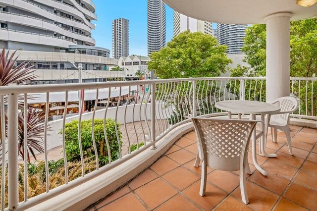 1211/24-26 Queensland Avenue, QLD 4218