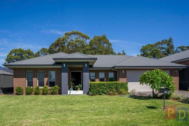 35 Broomfield Crescent, NSW 2330