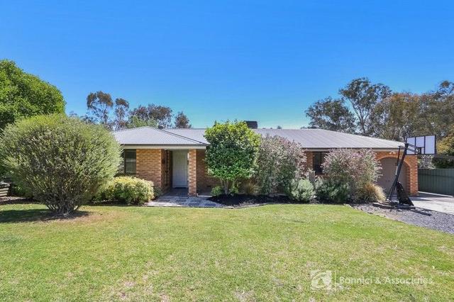 13 Bourke  Crescent, VIC 3690