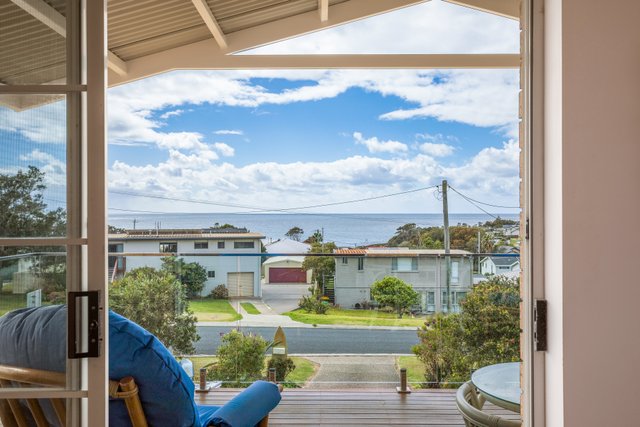 37 Cresswick Parade, NSW 2546