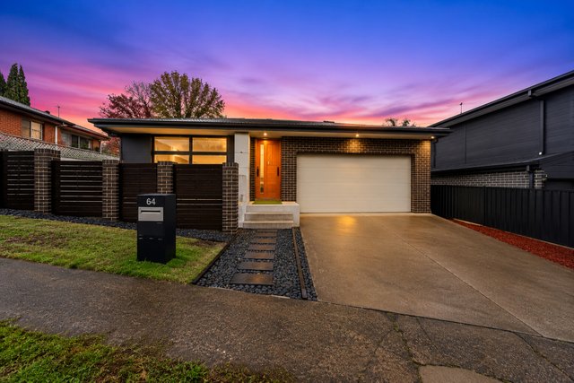 64 Hilder Street, ACT 2611