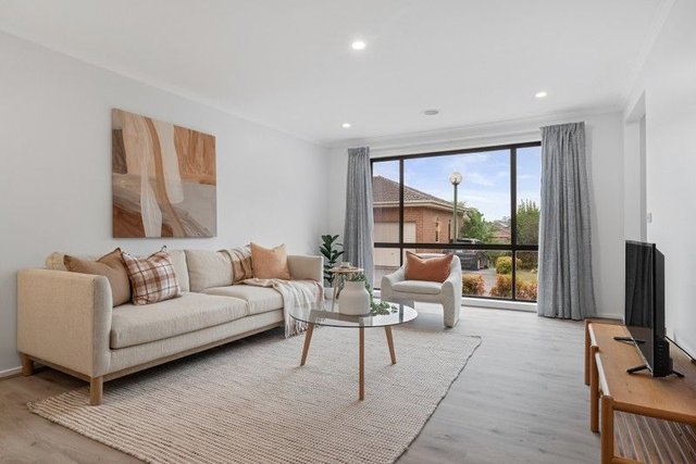 2/49-51 Beaufort Road, VIC 3136