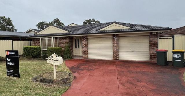 5 Wyangala Circuit, NSW 2767
