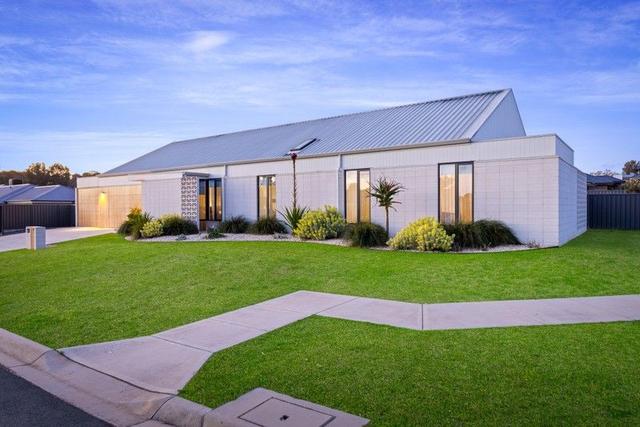 39 Alpine Street, NSW 2640