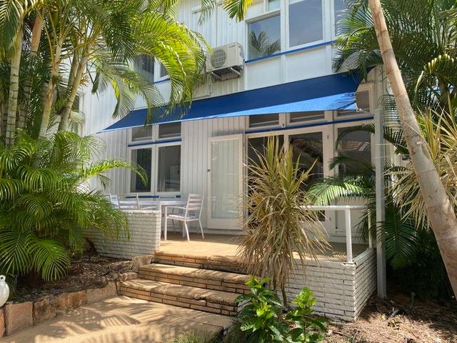 2/26 Armand Way, QLD 4819