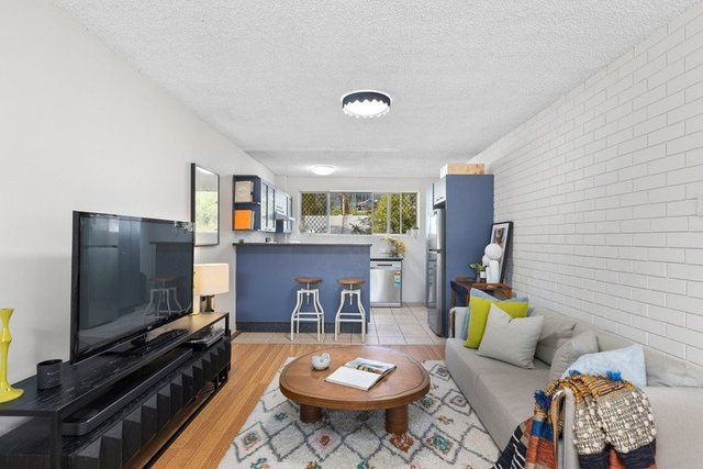 1/11 McIlwraith Street, QLD 4066