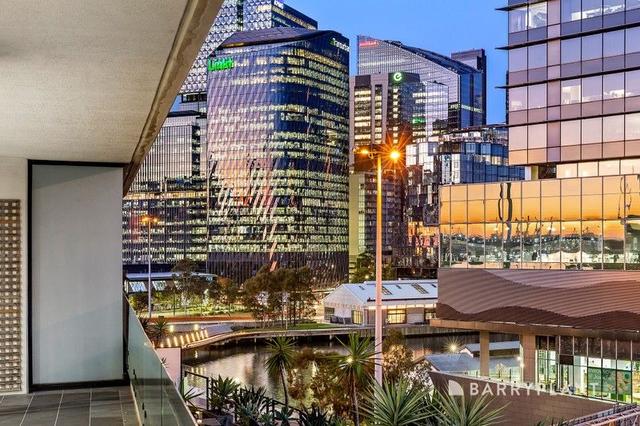 807/50 Lorimer Street, VIC 3008