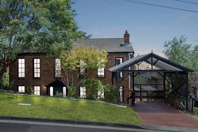 9 Tuxen Court, VIC 3216