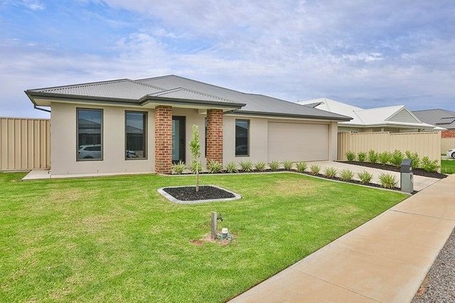 7 Trissino Dr, VIC 3500